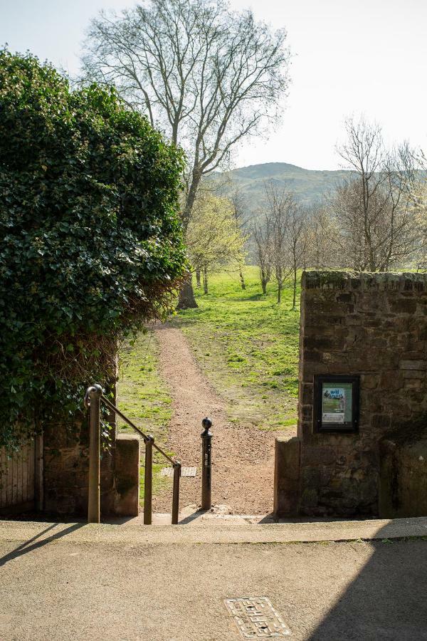 Holyrood Park City Centre Apartment EDI Exteriér fotografie